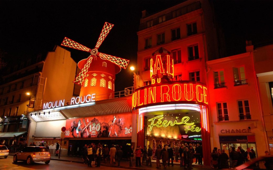 moulin-rouge-paris-night_106381-1440x900